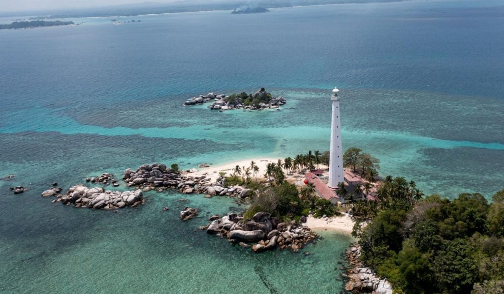 One Day Trip Pulau Lengkuas