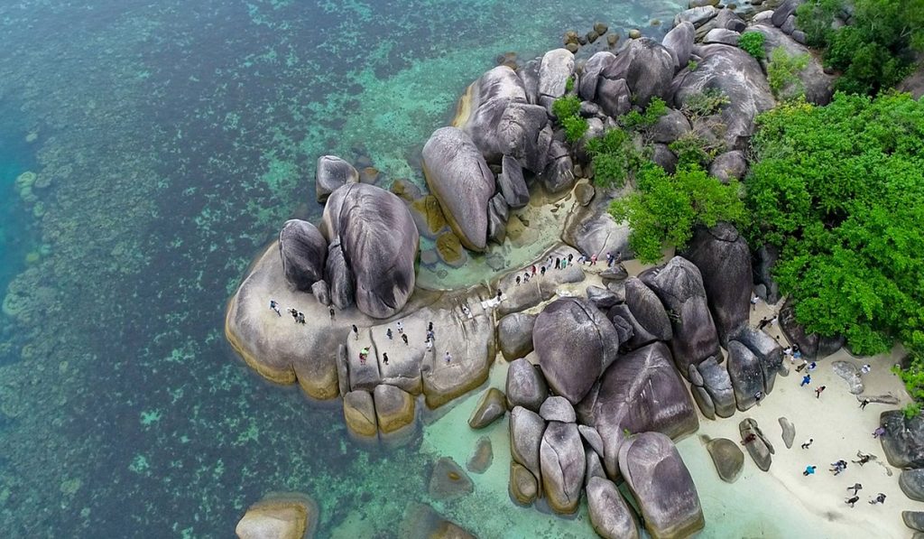 biaya liburan ke belitung