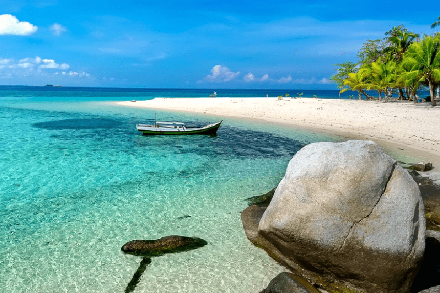 Pantai Bangka Belitung