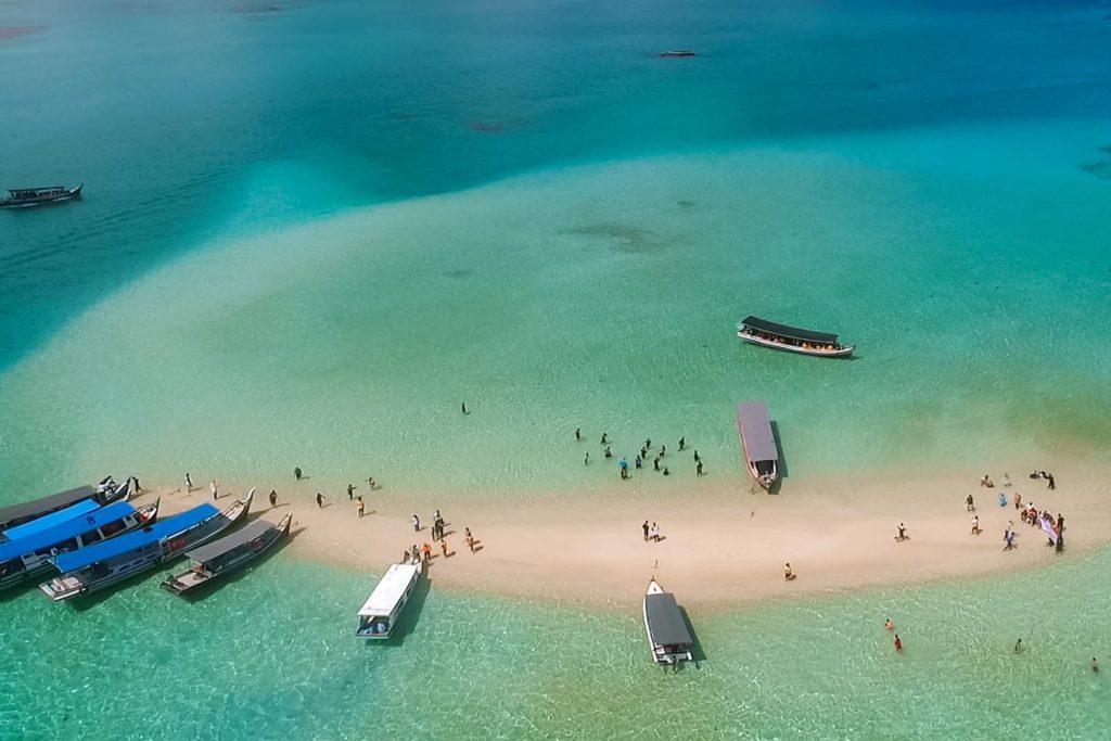 Pulau Pasir Belitung