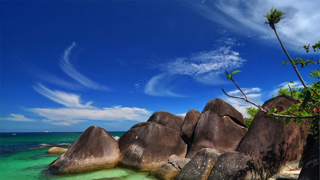 Ke Belitung bagus bulan apa