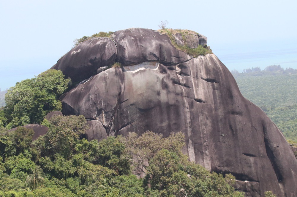 Geosite Batu Baginde