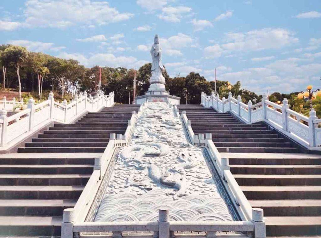Vihara Dewi Kwan Im Belitung